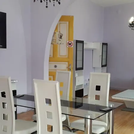 Gradi Lejlighed Burgas City